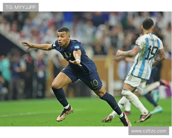 卡塔尔与冰岛友谊赛精彩对决展现足球魅力与团队精神